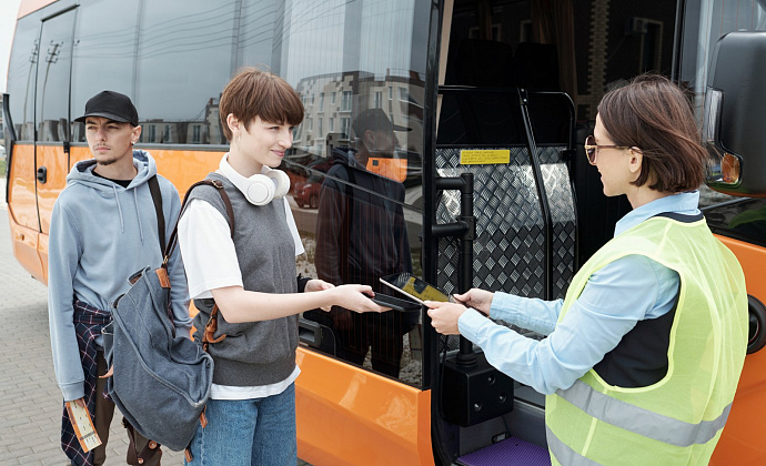 Контролер билетов